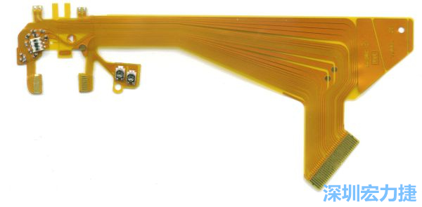 針對消費性電子產品的外型設計，F(xiàn)PC可以做任意形狀的適應性線路設計。